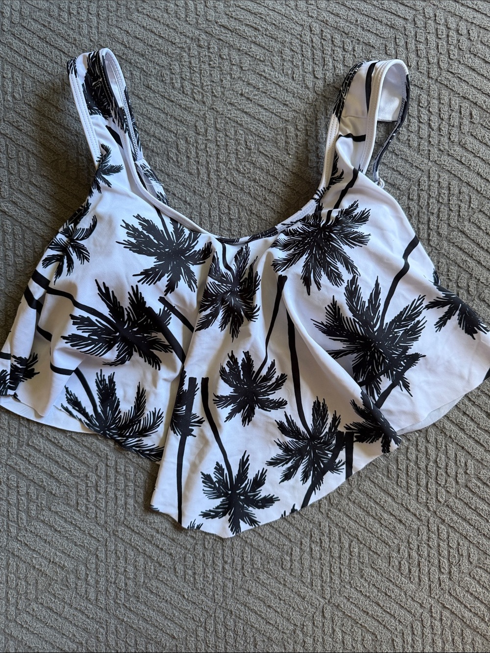 Women’s White & Black Palm Print bikini top